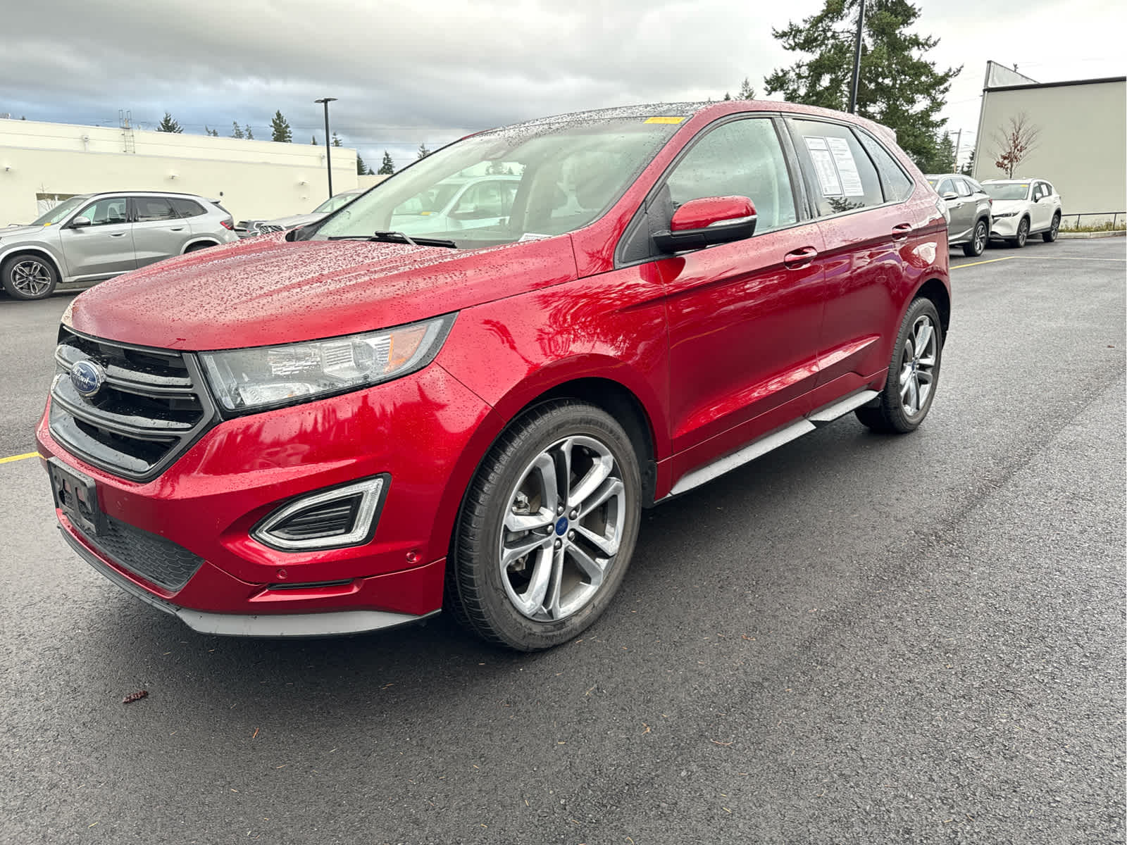 2016 Ford Edge Sport photo 3