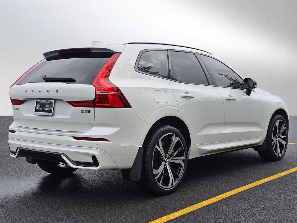 Used 2024 Volvo XC60 B5 Ultimate Dark SUV