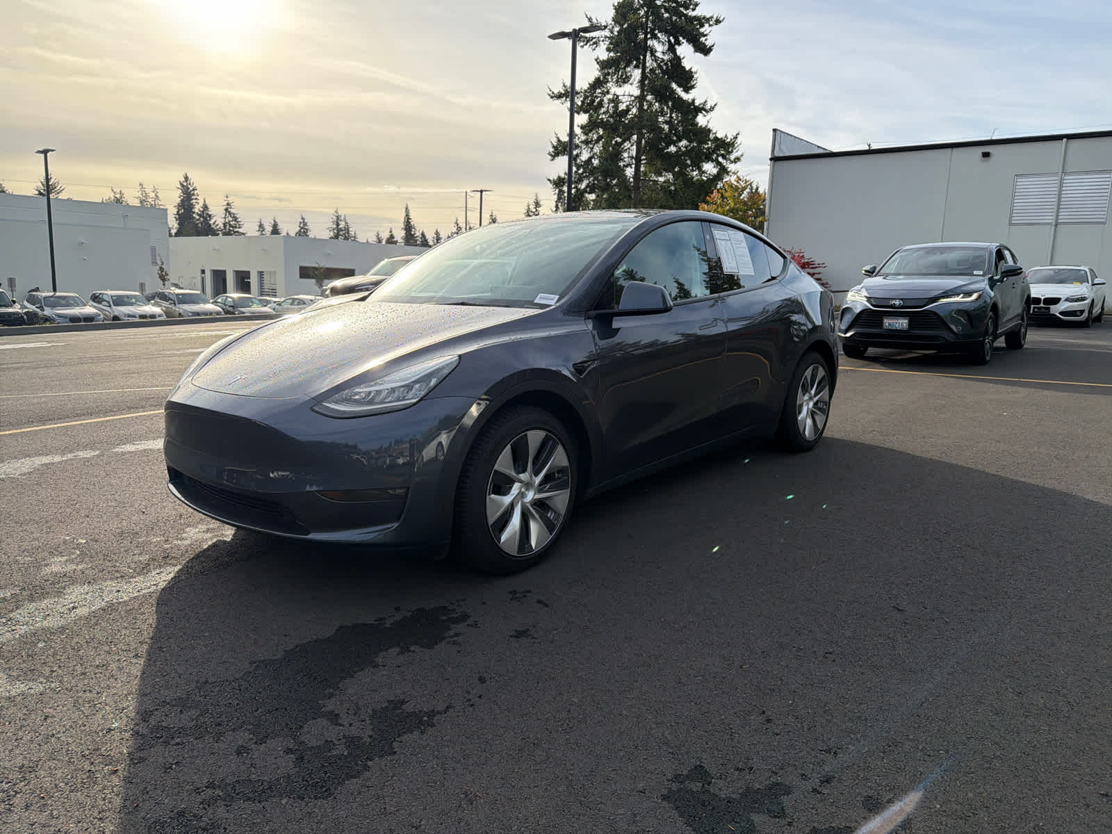 2021 Tesla Model Y Long Range photo 2