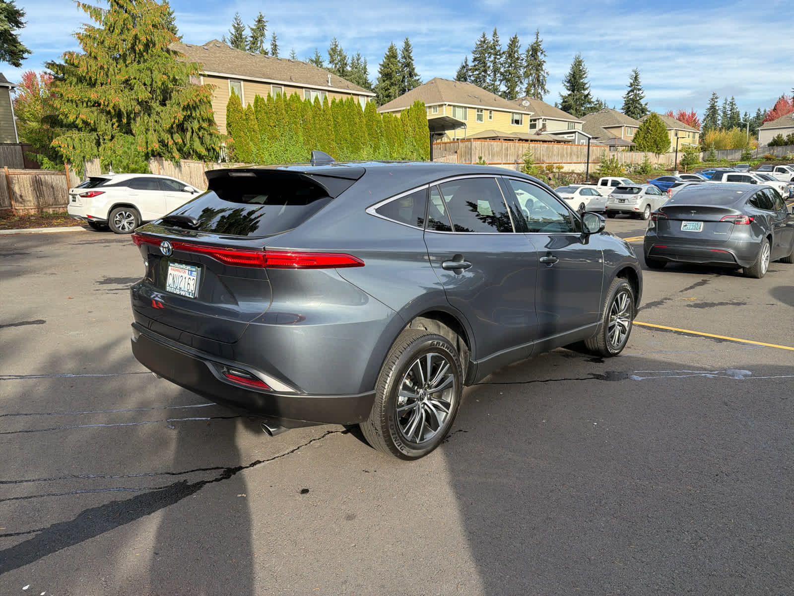 2024 Toyota Venza LE photo 4