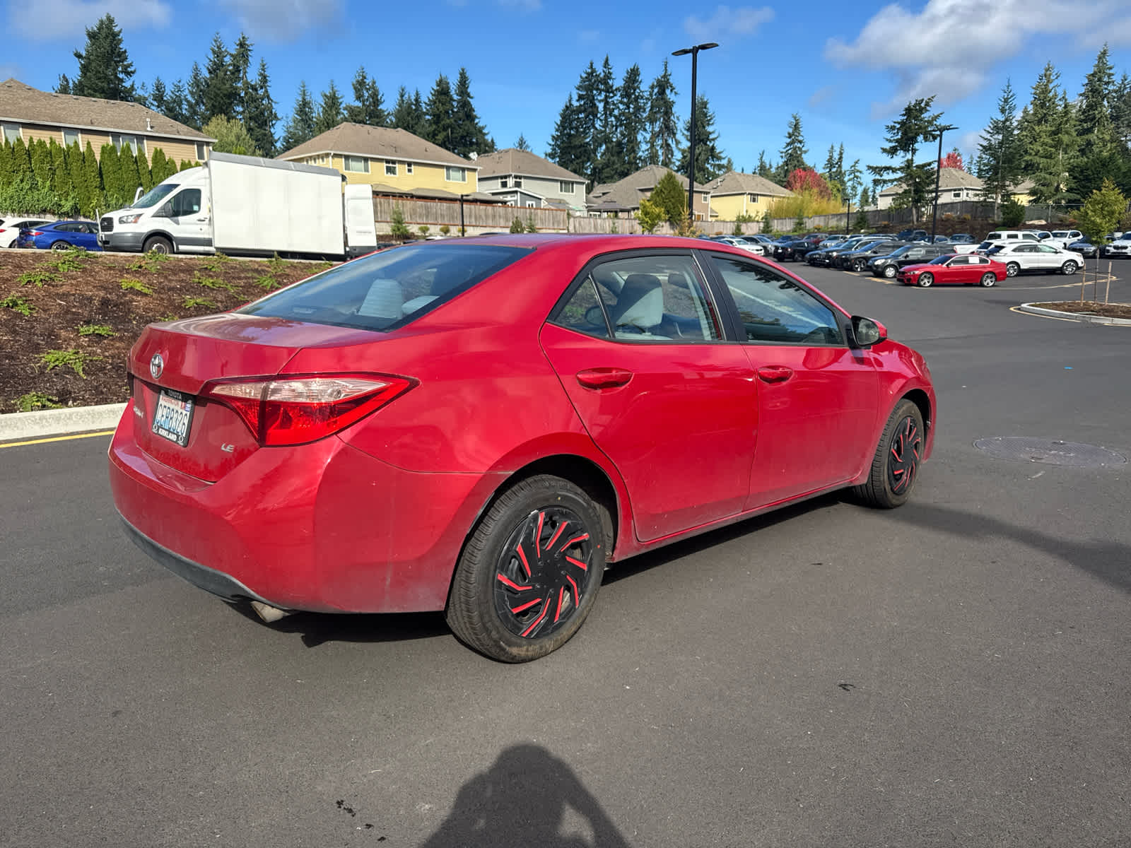 2019 Toyota Corolla LE photo 4