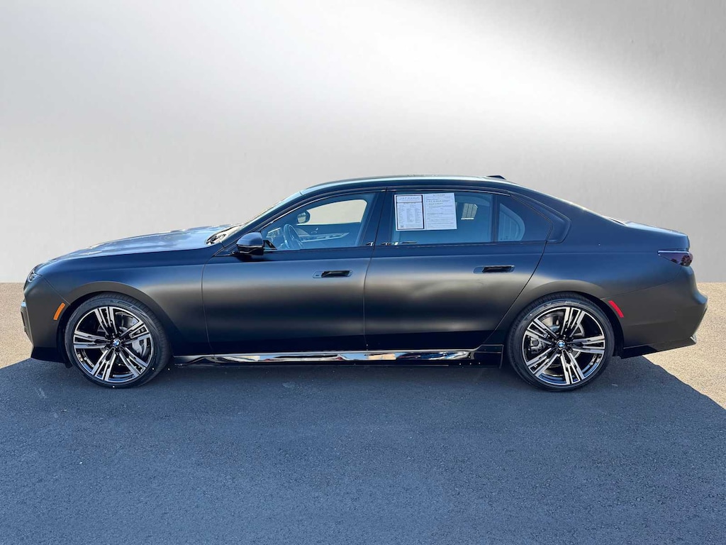 Used 2024 BMW i7 xDrive60 Sedan