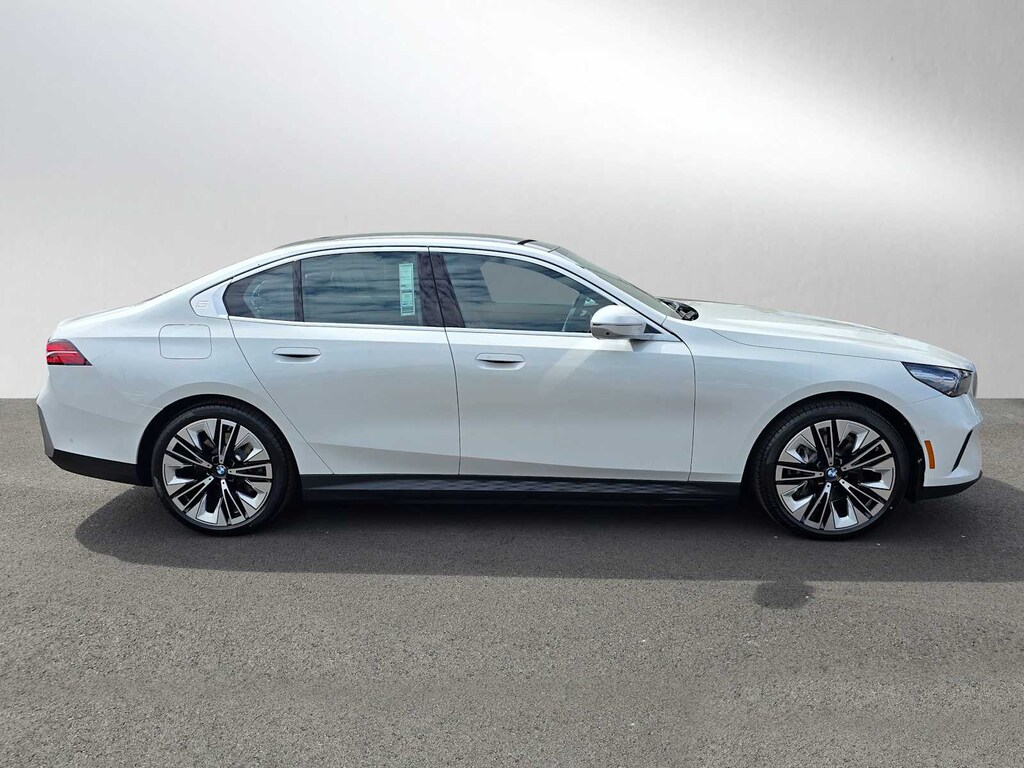 Used 2026 BMW i5 eDrive40 Sedan