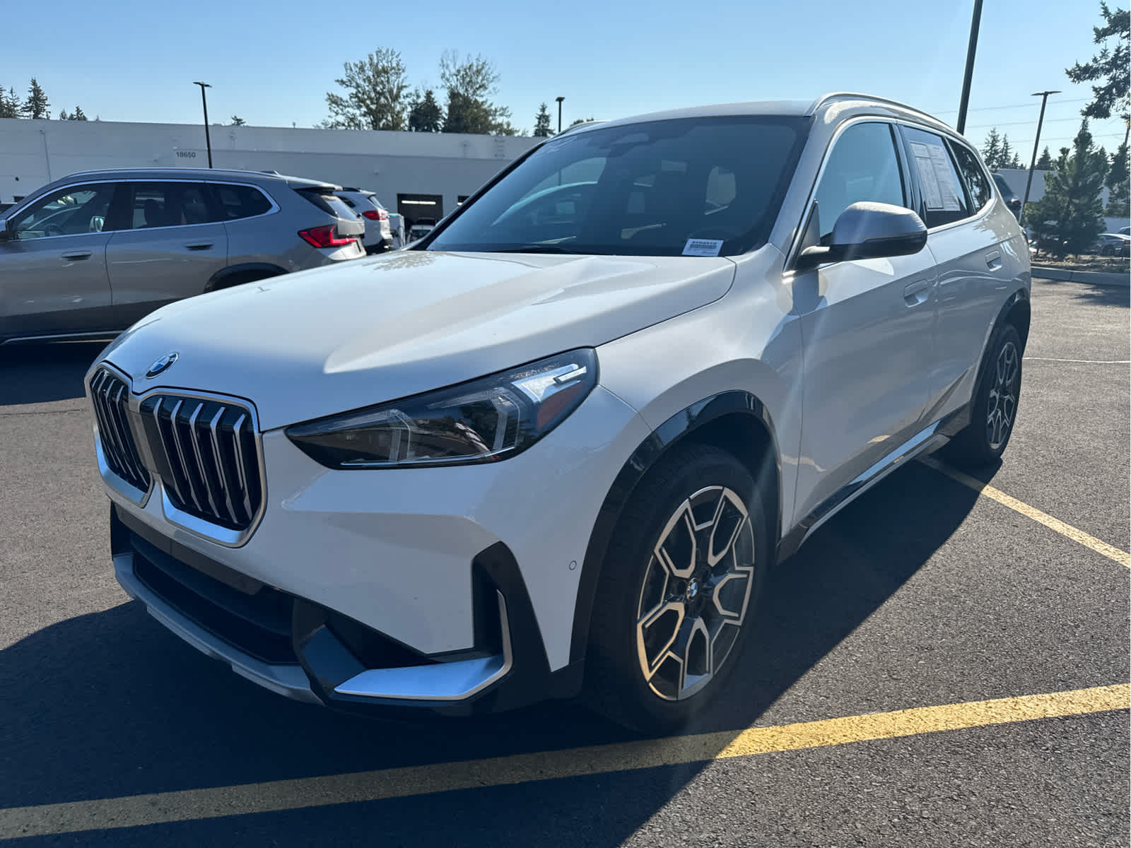 2023 Bmw X1 XDrive28i photo 3