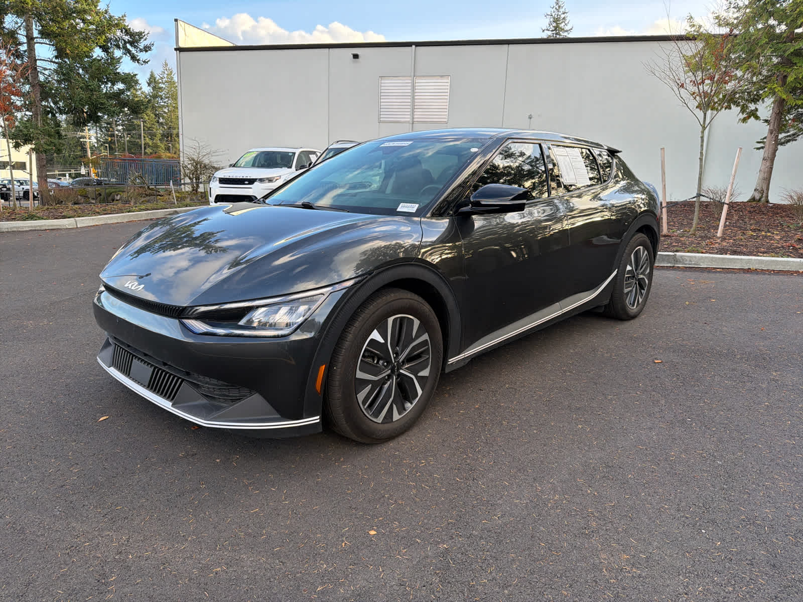 2024 Kia EV6 Light photo 2