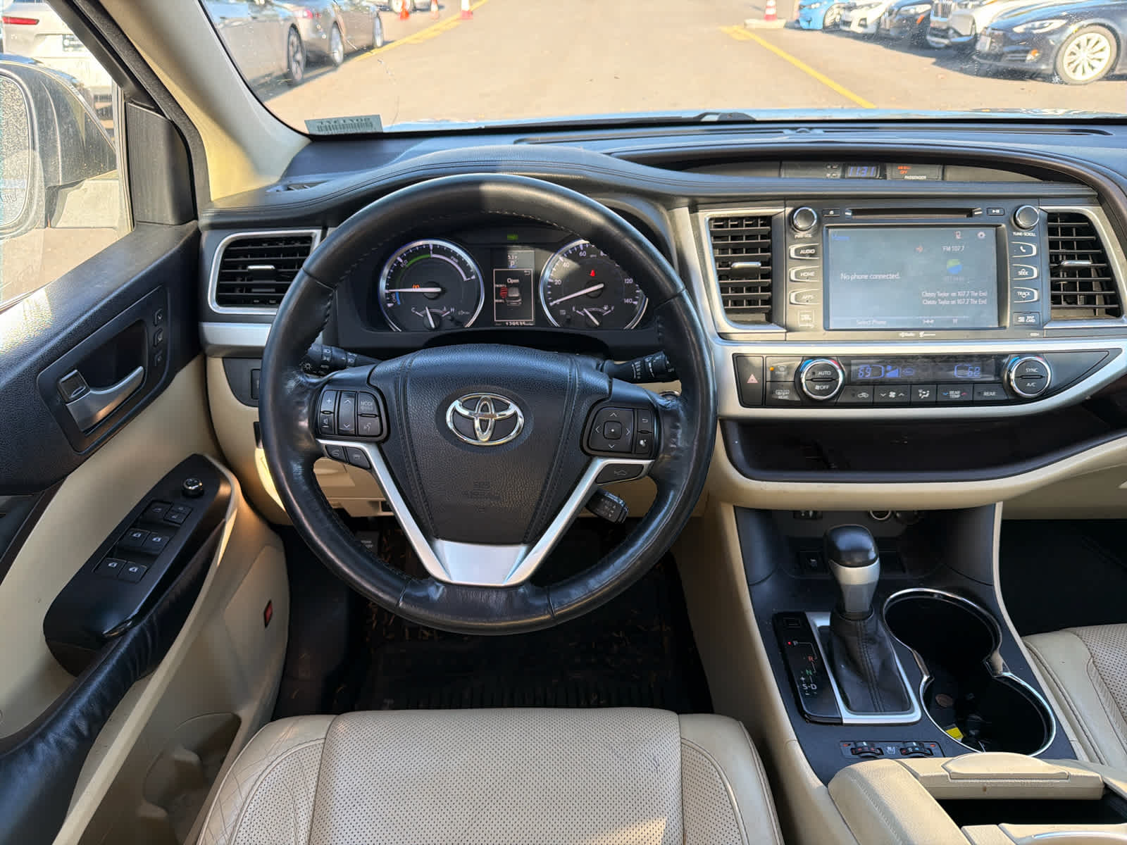 2015 Toyota Highlander Hybrid Limited Platinum photo 3