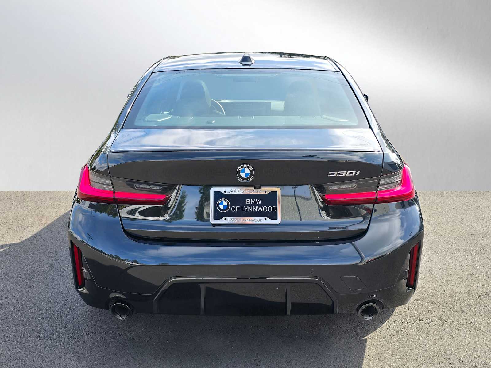 2024 Bmw 330i xDrive Sedan photo 4
