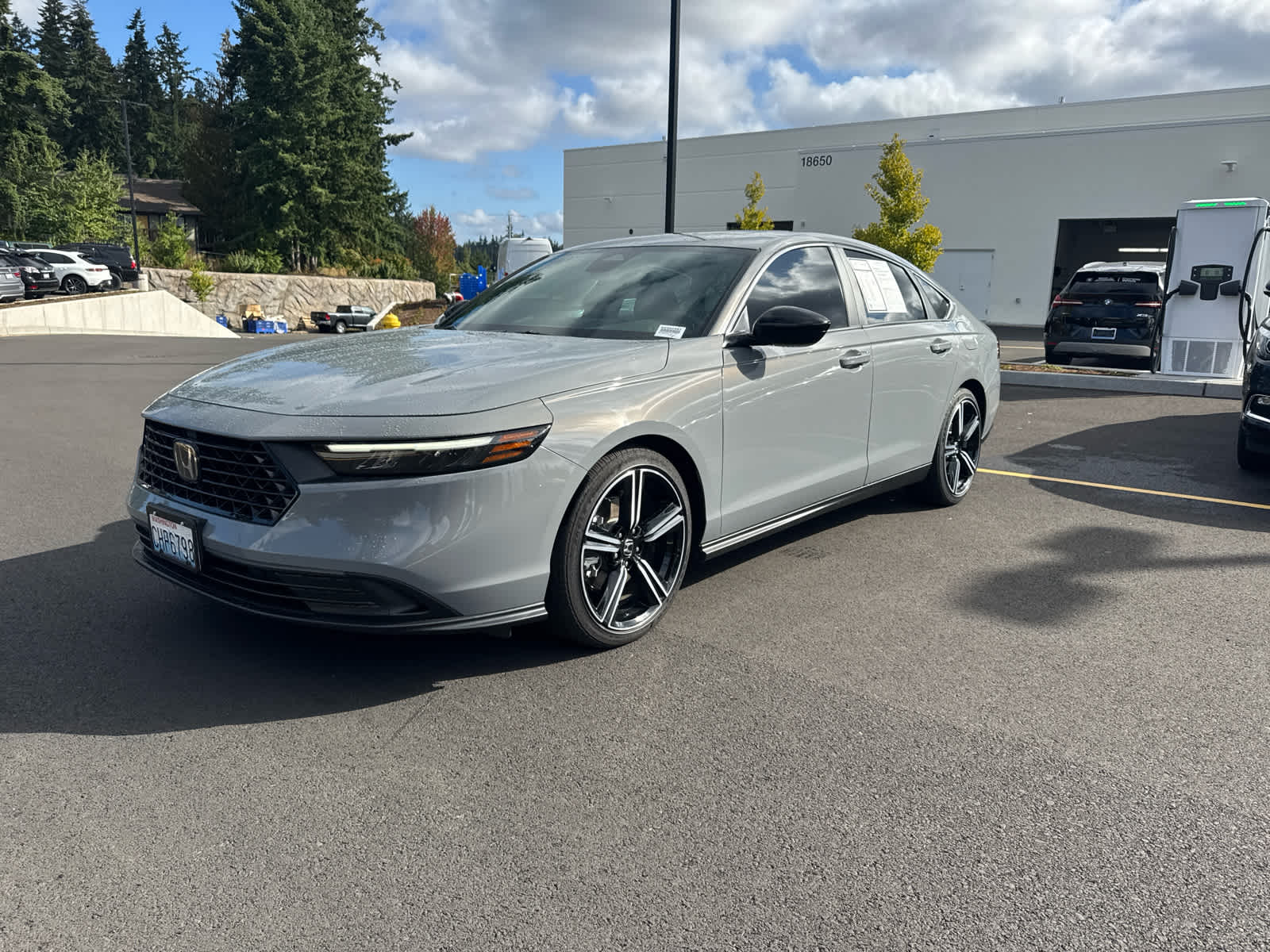 2023 Honda Accord Hybrid Sport photo 2