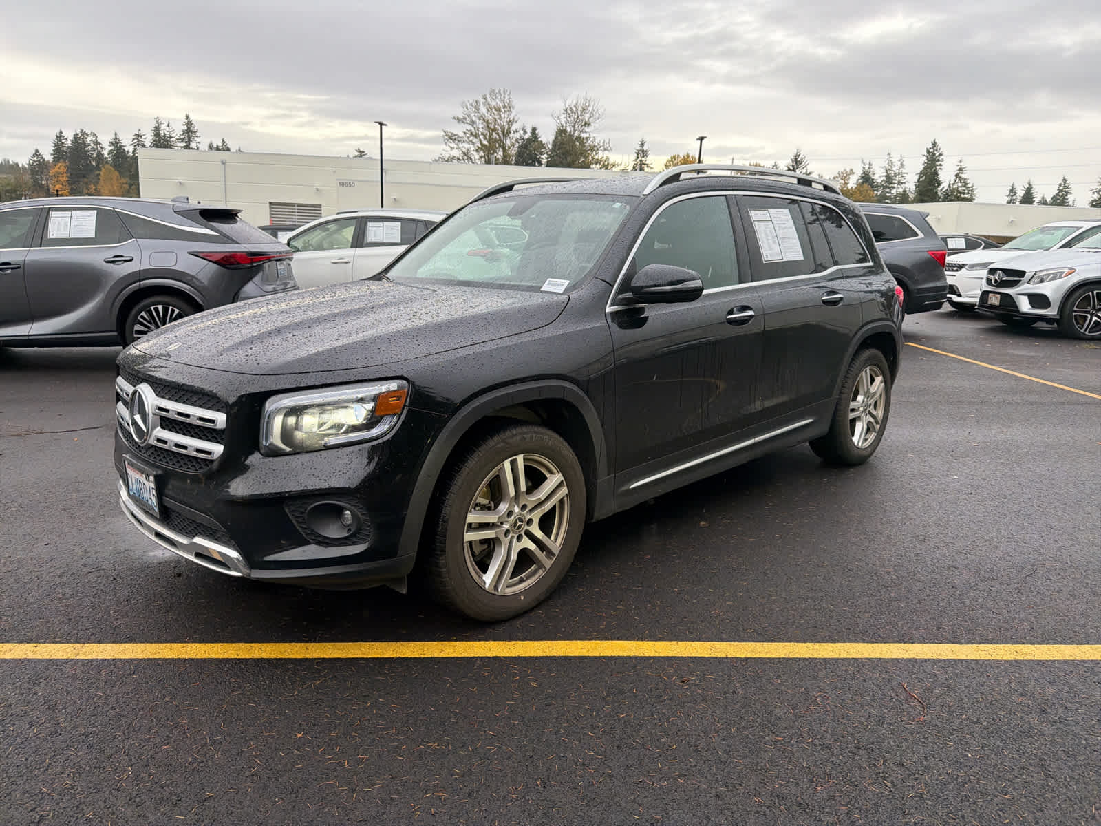 2020 Mercedes Benz GLB 250 4MATIC photo 2
