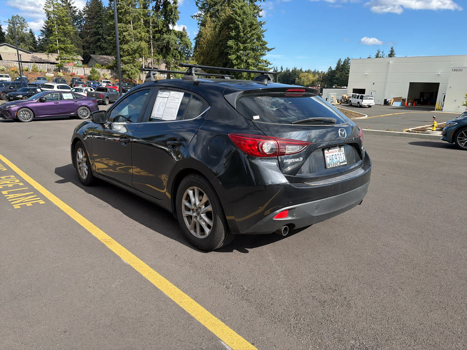 2014 Mazda Mazda3 Grand Touring Hatchback photo 3