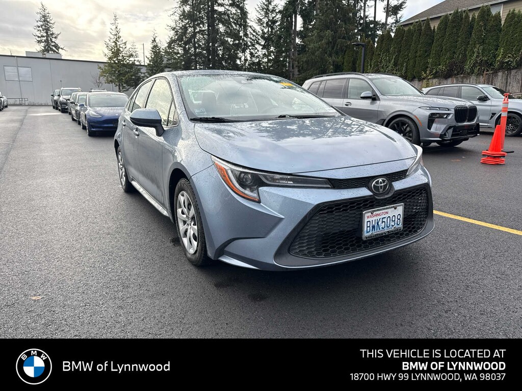 Used 2020 Toyota Corolla LE Sedan