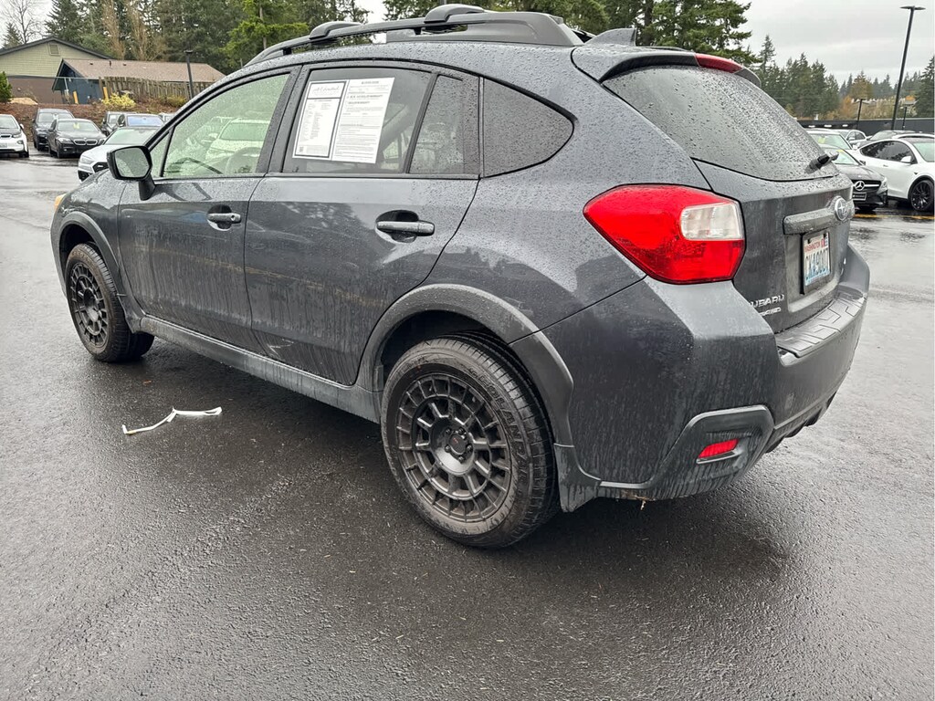 Used 2017 Subaru Crosstrek 2.0i Premium SUV