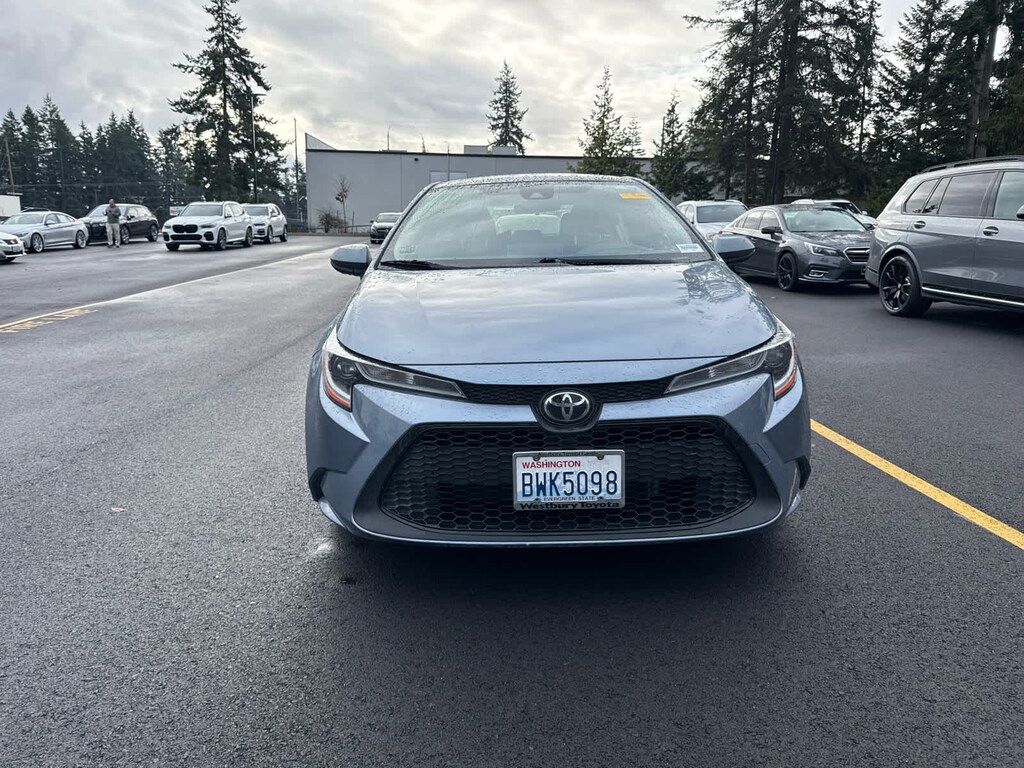 Used 2020 Toyota Corolla LE Sedan