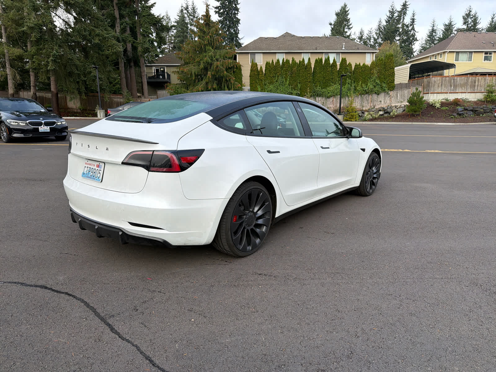 2023 Tesla Model 3 Performance photo 4