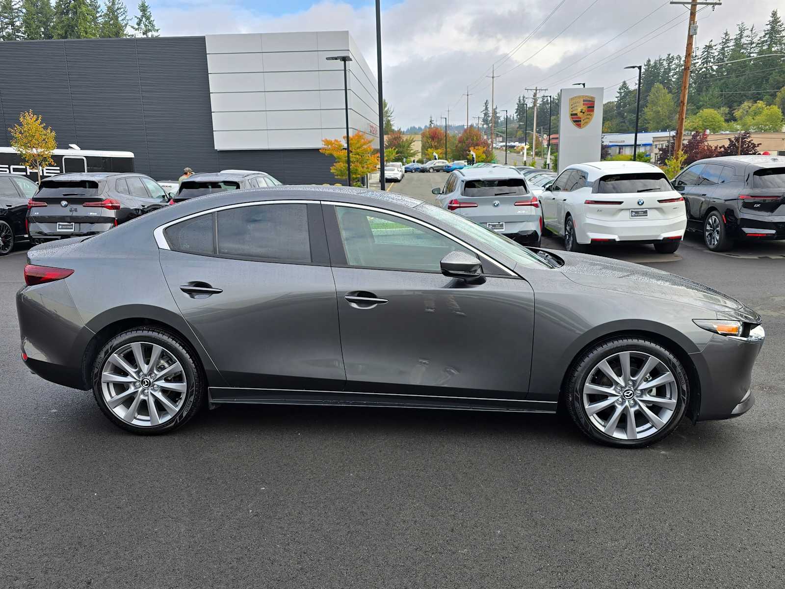 2022 Mazda Mazda3 Select Sedan photo 2
