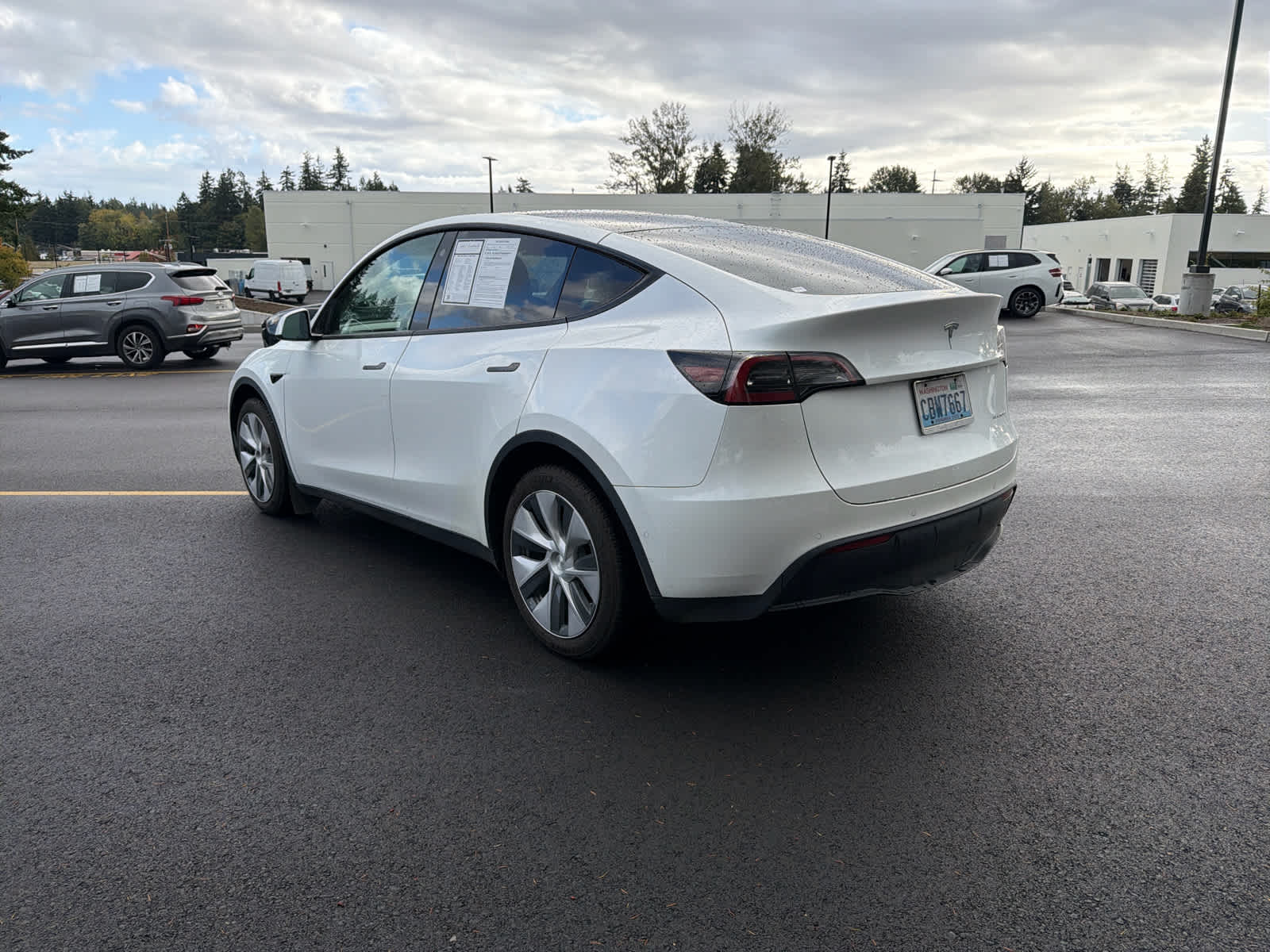 2022 Tesla Model Y Long Range photo 3