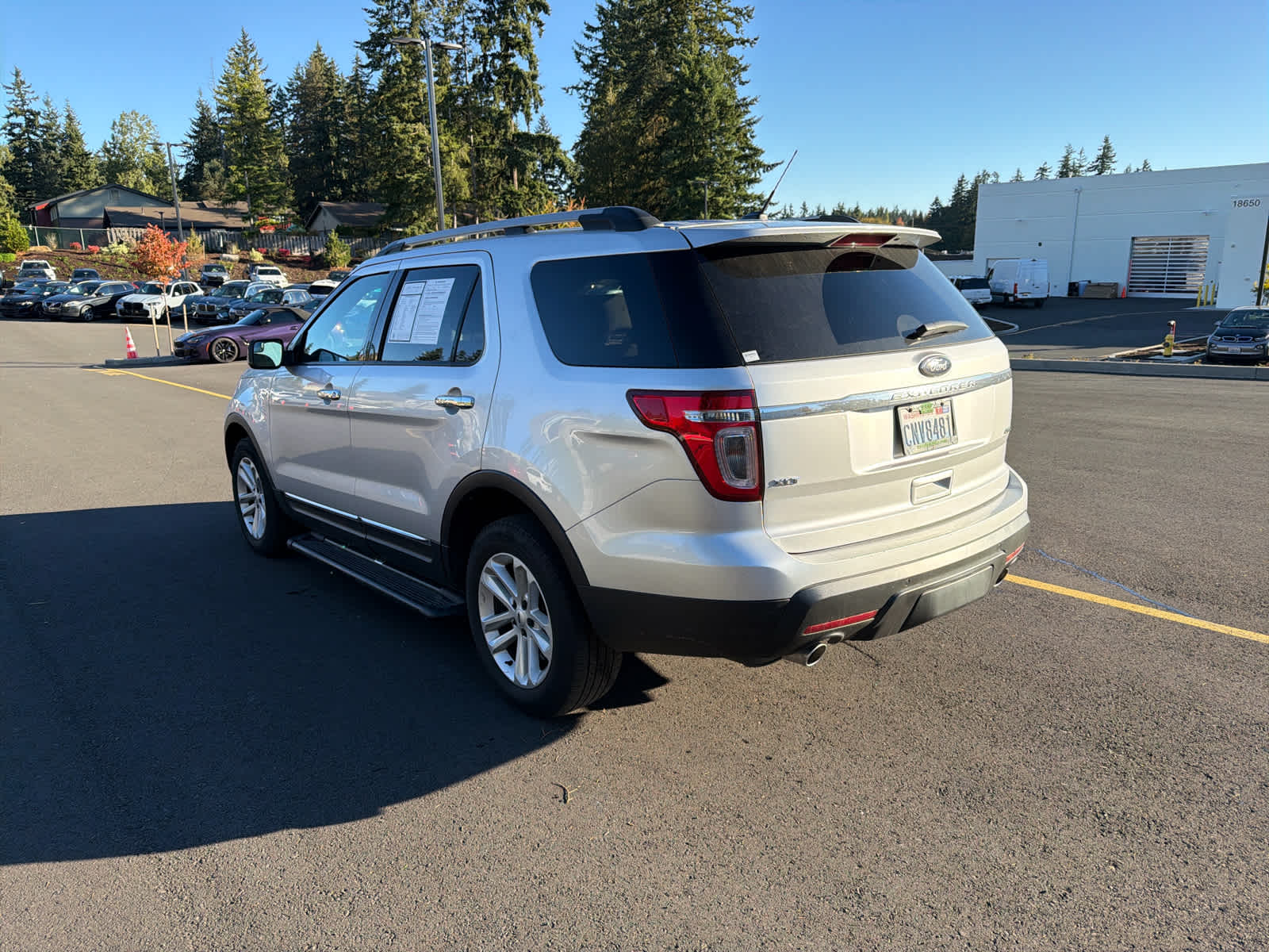 2015 Ford Explorer XLT photo 2