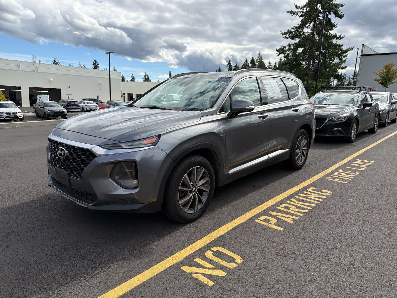 2019 Hyundai Santa Fe Ultimate photo 2