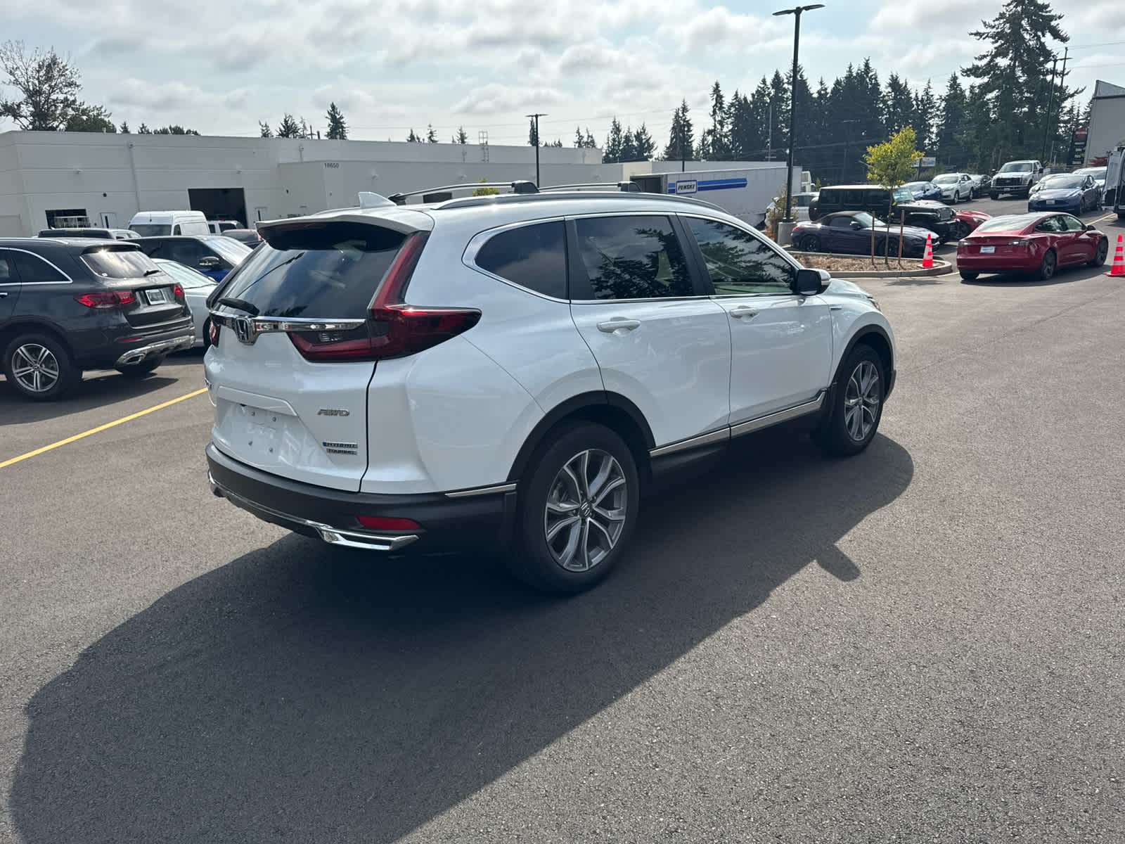 2021 Honda CR-V Hybrid Touring photo 4