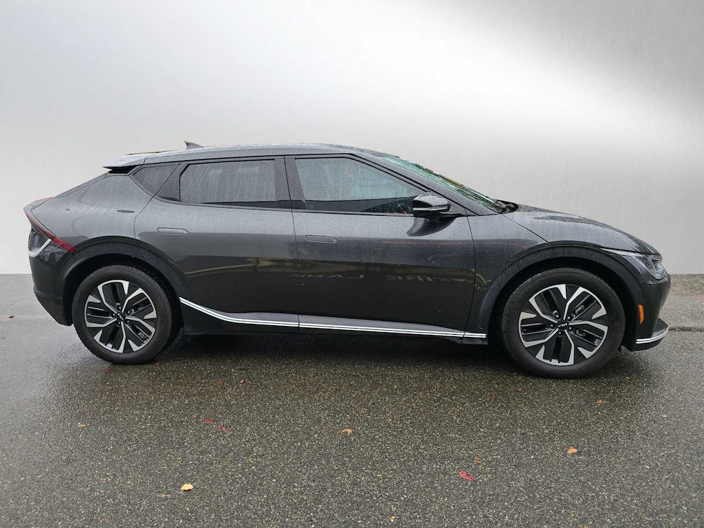 Used 2024 Kia EV6 Light Long Range SUV