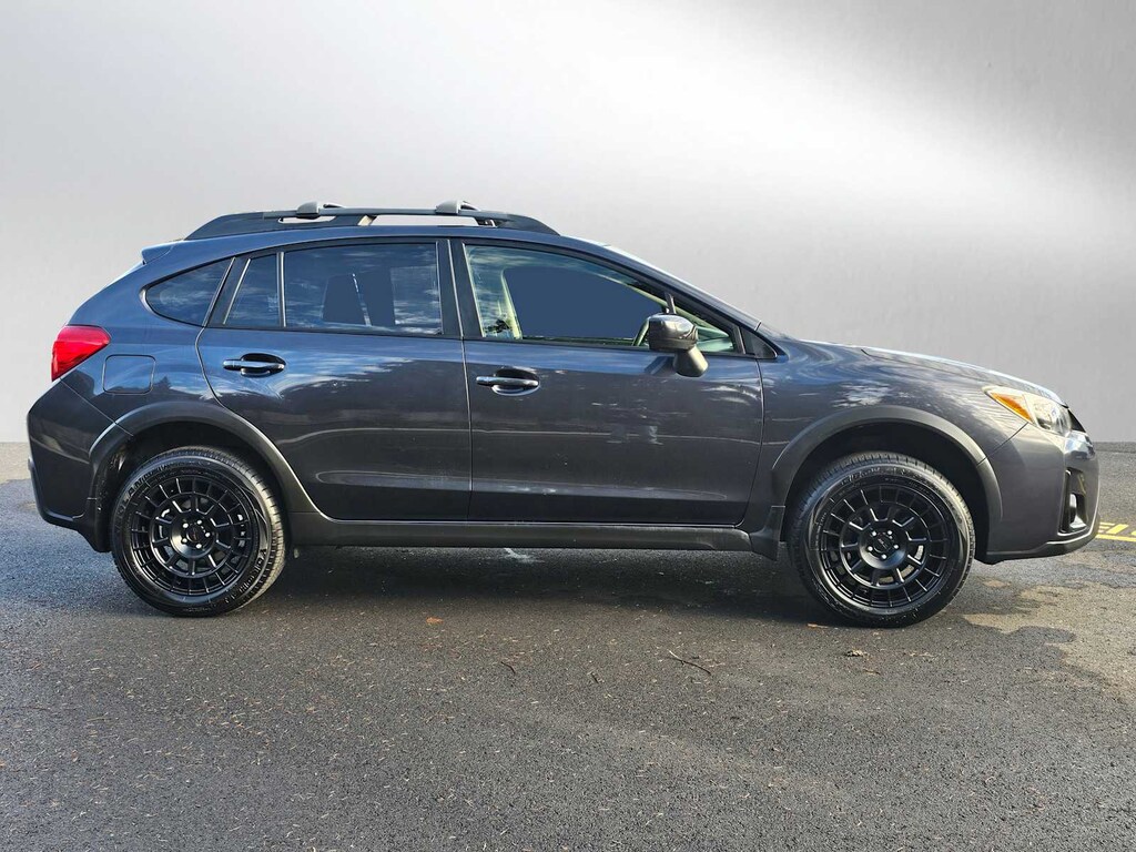 Used 2017 Subaru Crosstrek 2.0i Premium SUV