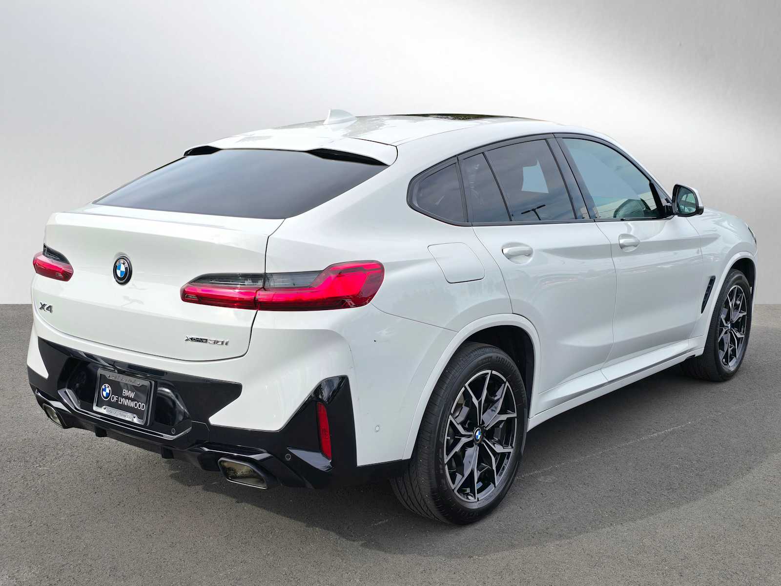 2024 Bmw X4 xDrive30i photo 3
