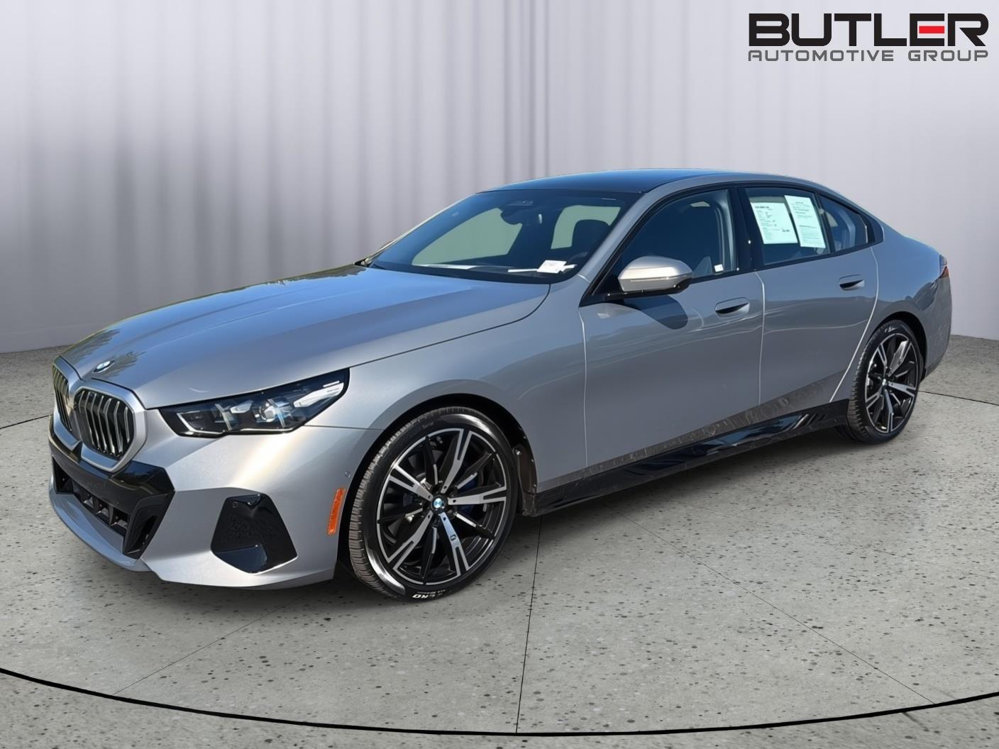 2026 BMW 5 Series 530i