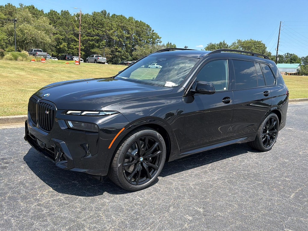 New 2027 BMW X7 M60i SUV