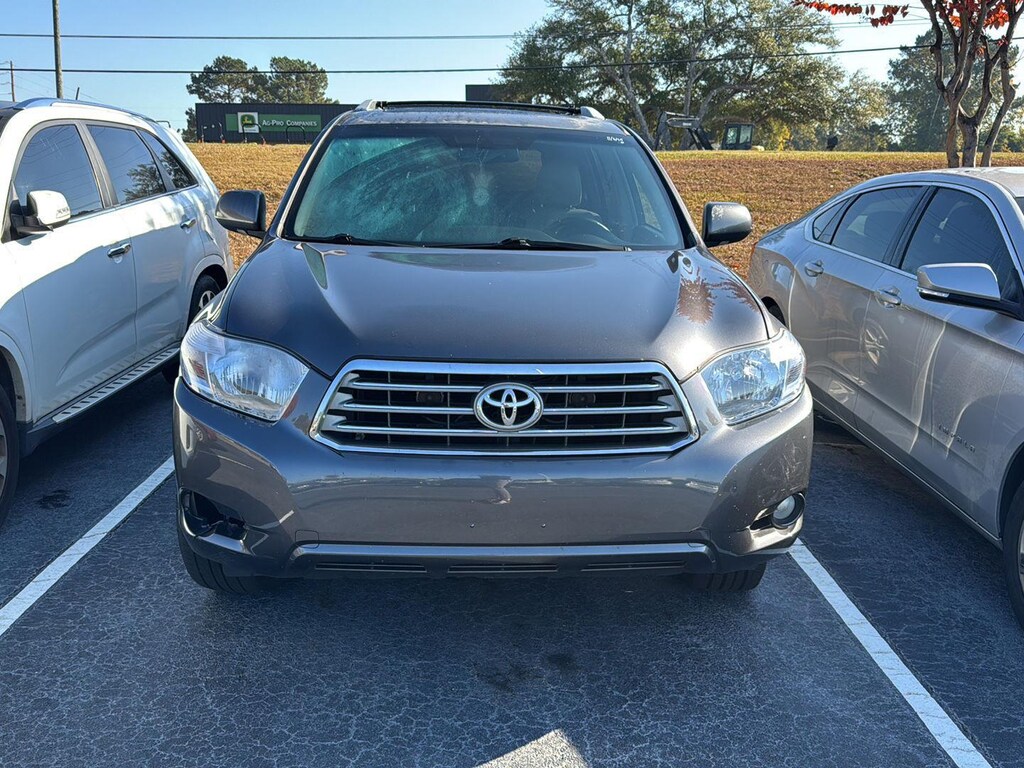 Used 2010 Toyota Highlander Limited SUV