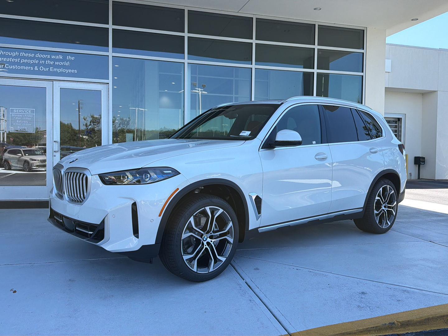2026 BMW X5 xDrive40i's photo