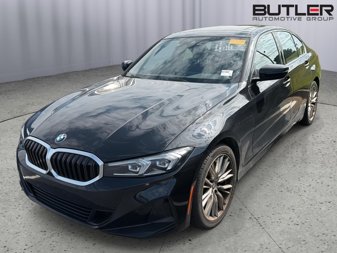 2023 BMW 3 Series 330i Sedan's photo
