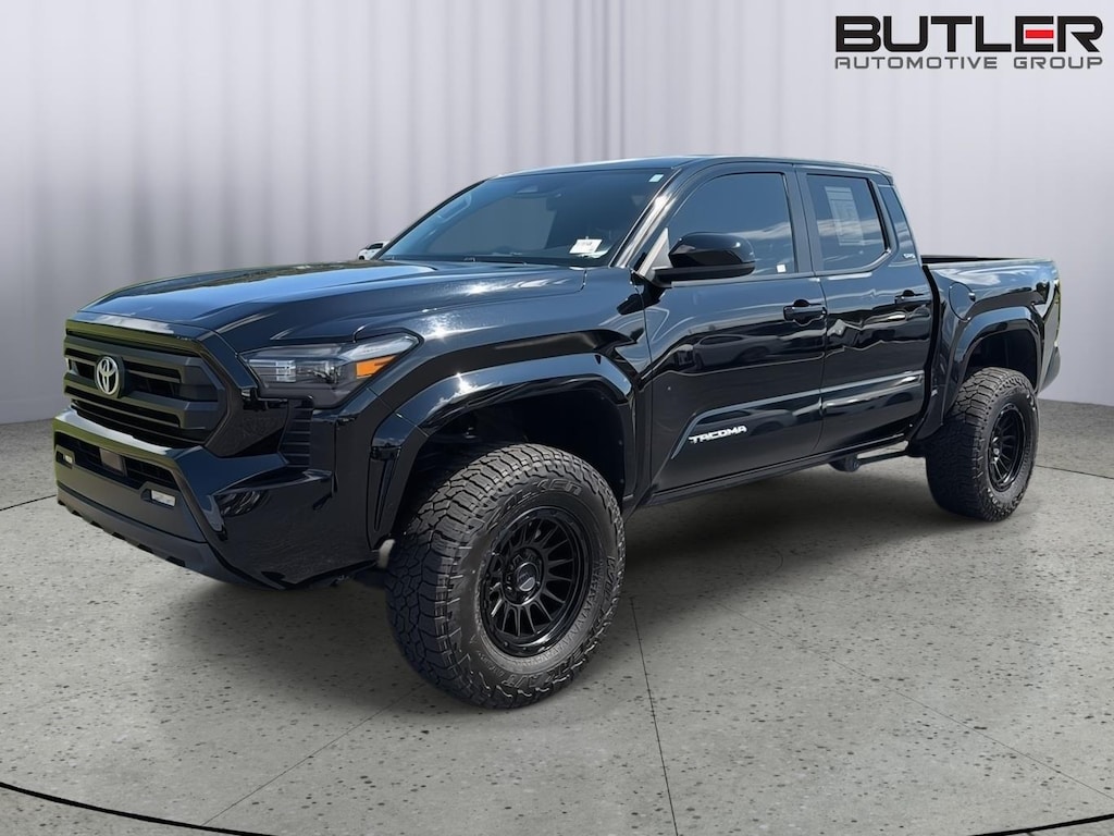 Used 2024 Toyota Tacoma SR5 Truck Double Cab