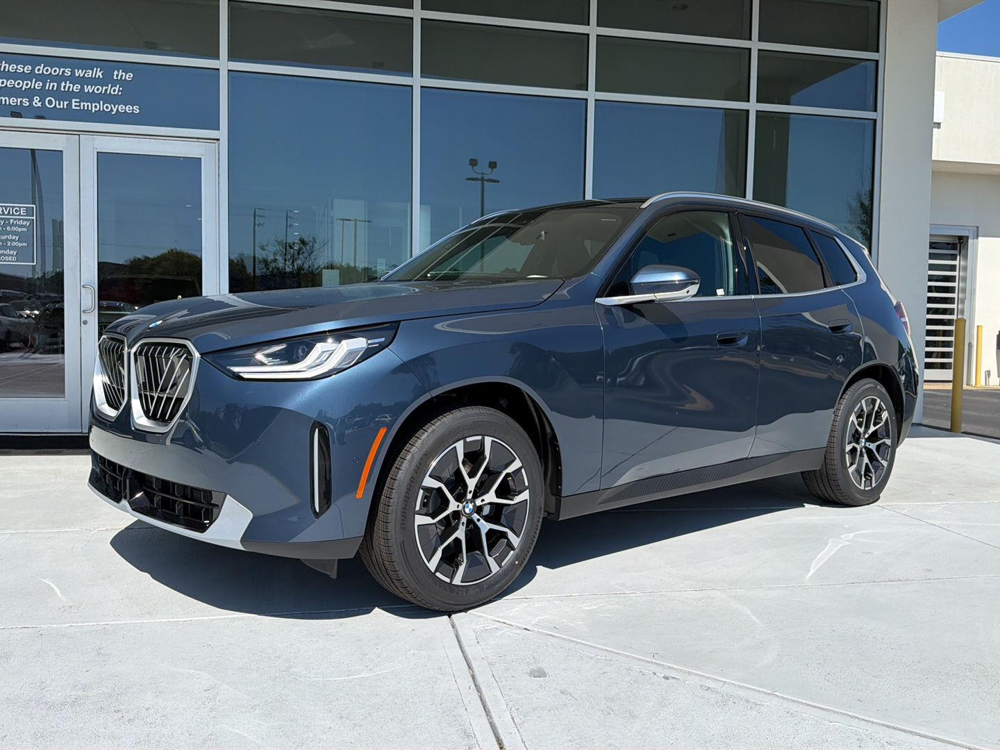2026 BMW X3 30 XDRIVE's photo