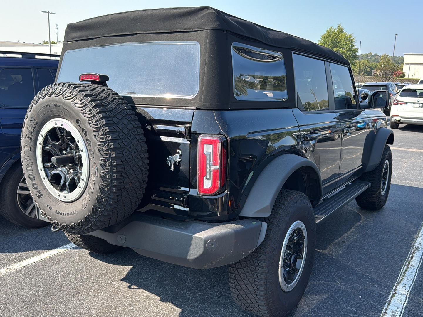 2023 Ford Bronco Badlands photo 4