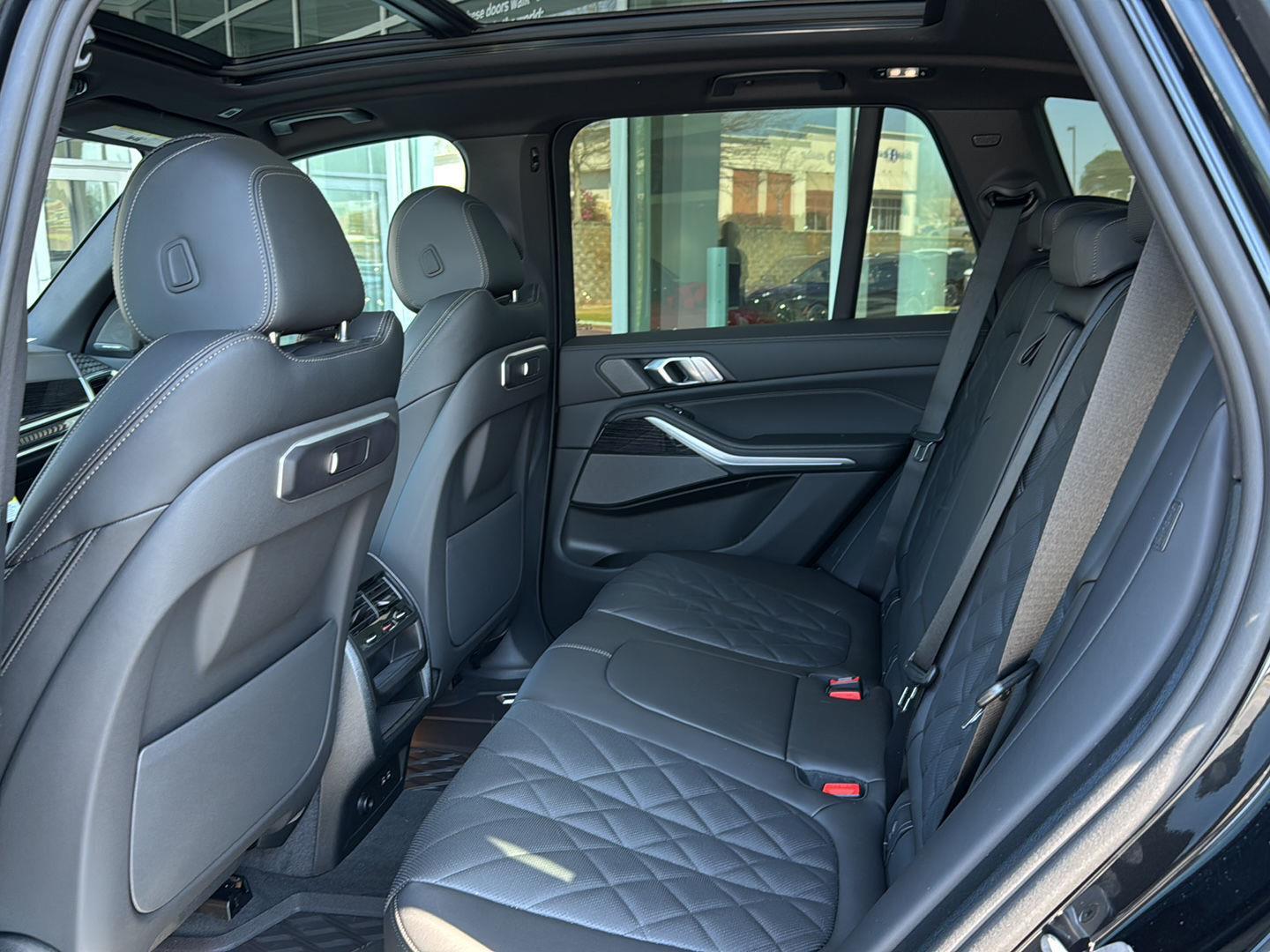 2026 BMW X5 40i - Photo 10