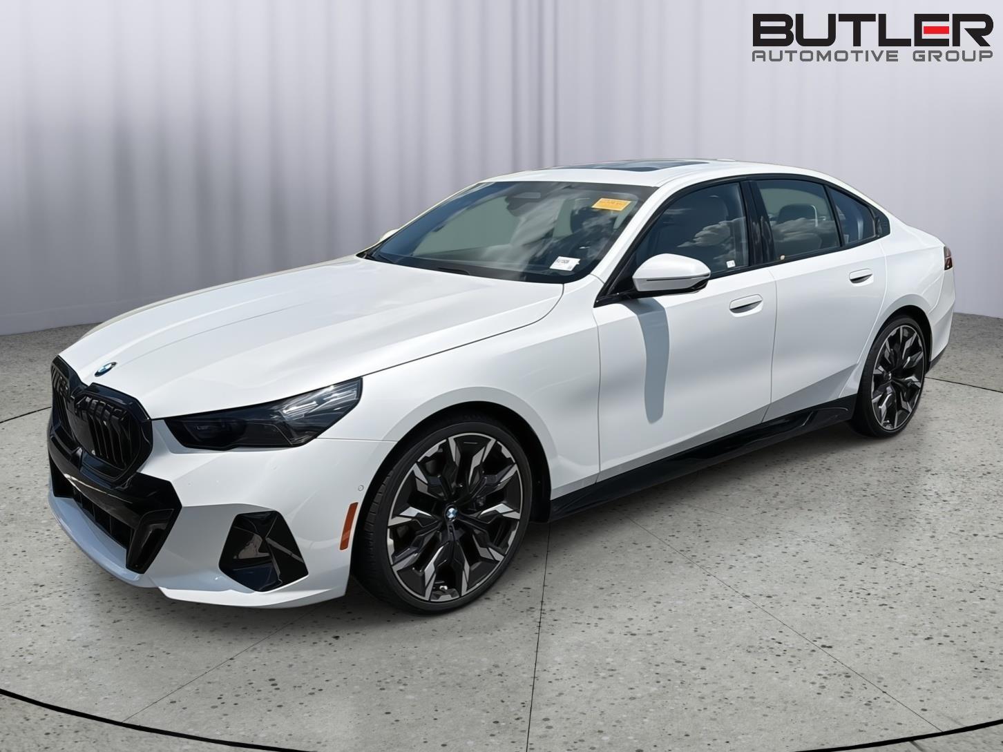2026 BMW 5 Series 530i Sedan's photo