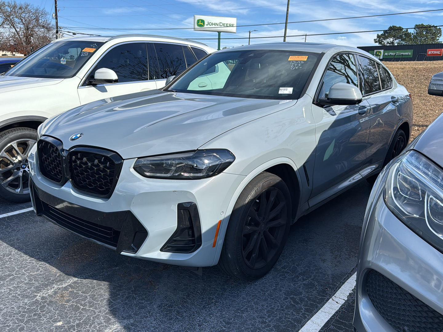 2023 BMW X4 30i's photo