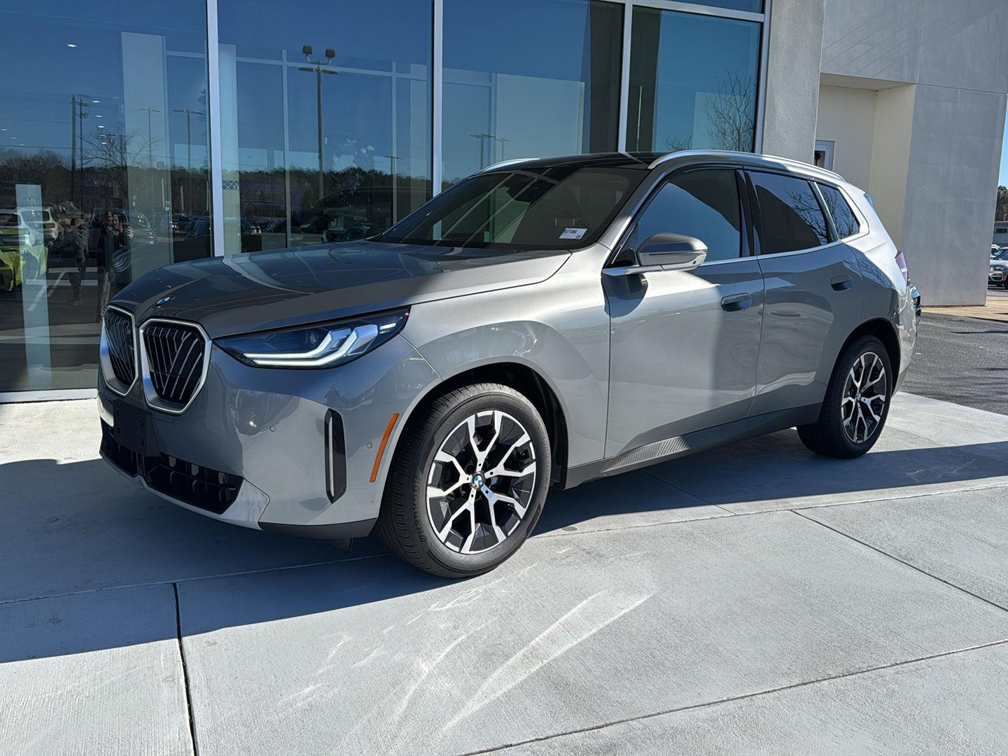 2026 BMW X3 30's photo