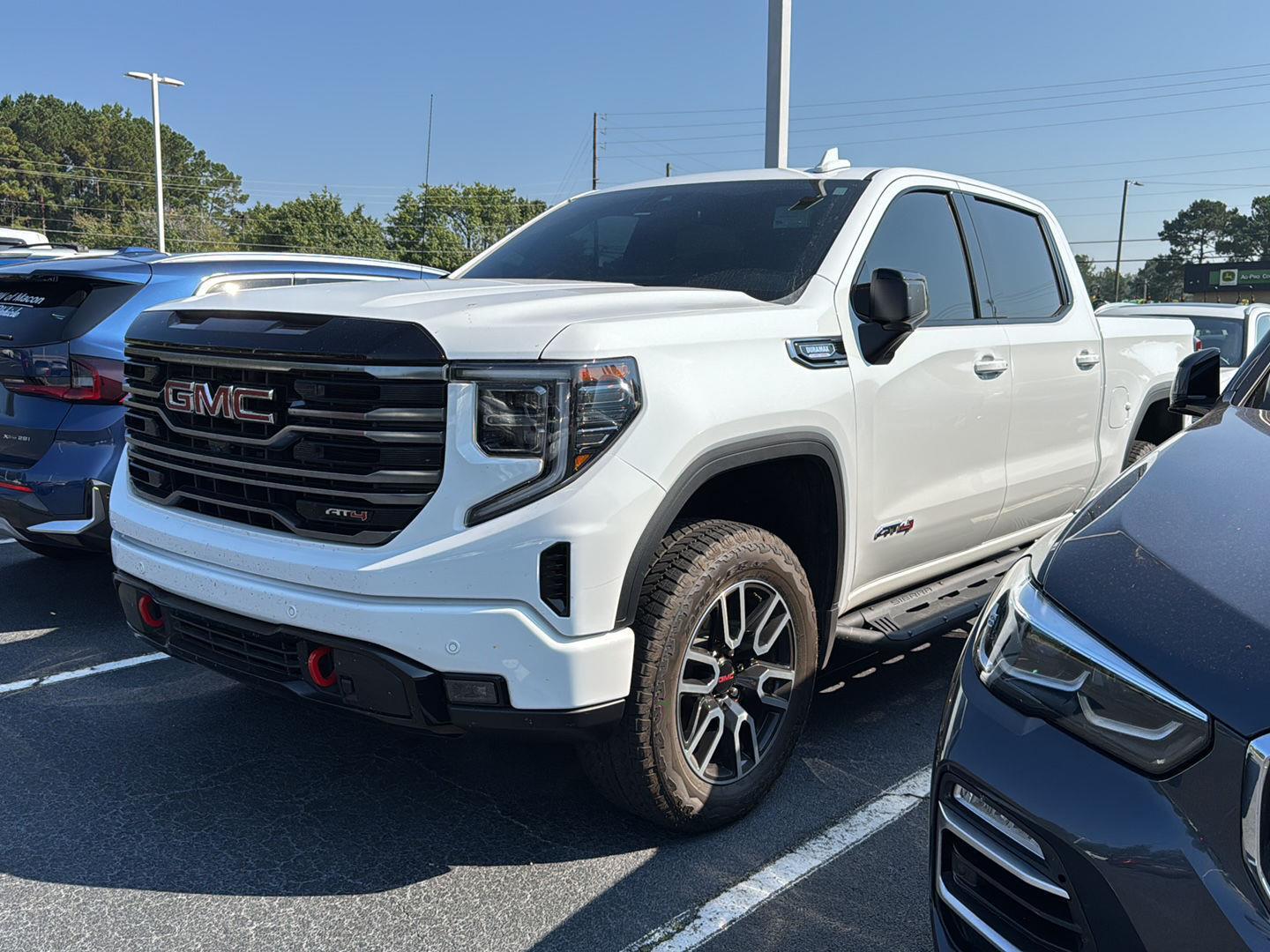 2025 Gmc Sierra 1500 AT4 photo 2