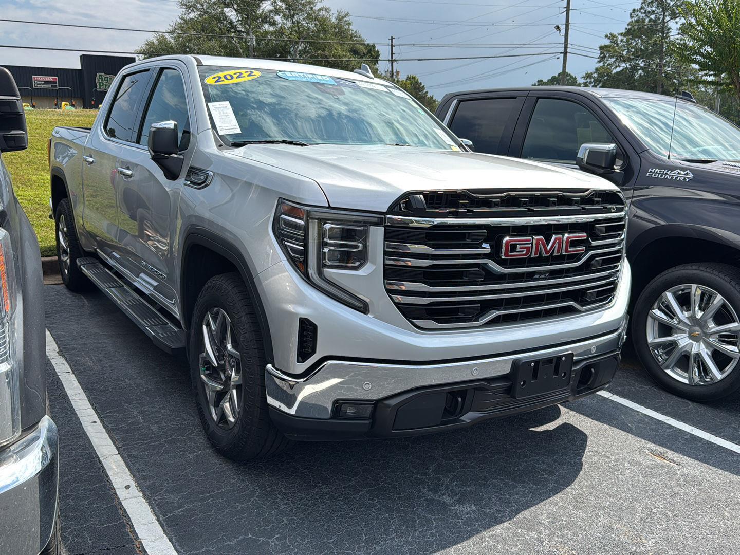 2022 Gmc Sierra 1500 SLT photo 4
