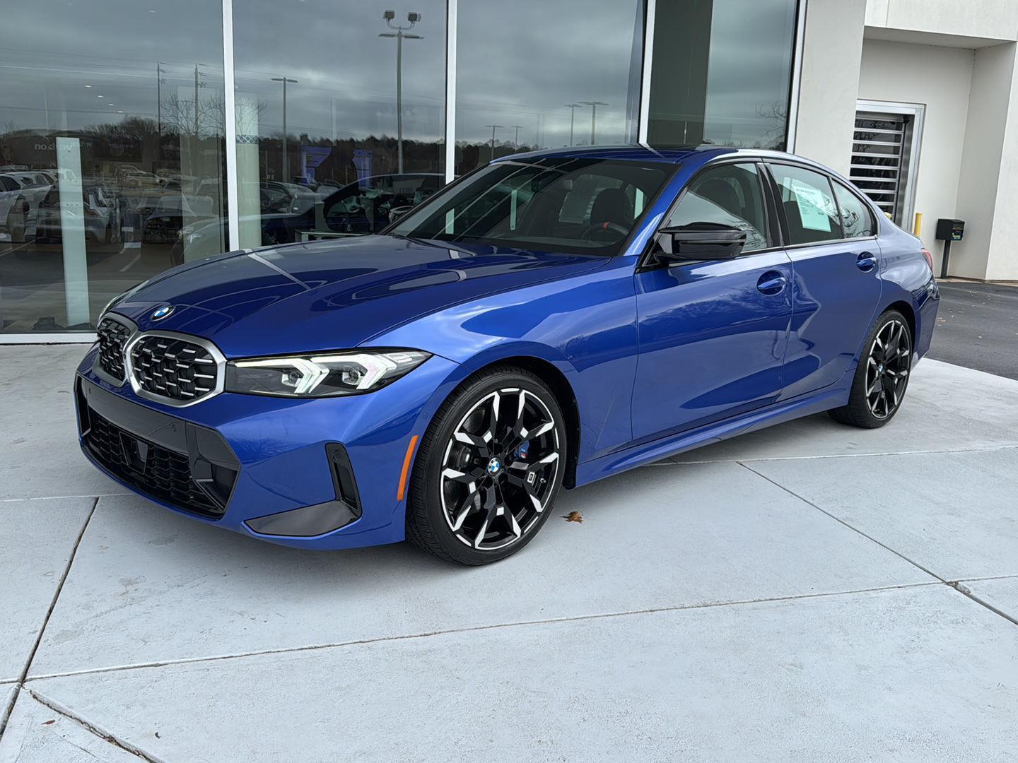 2025 BMW 3 Series M340i's photo