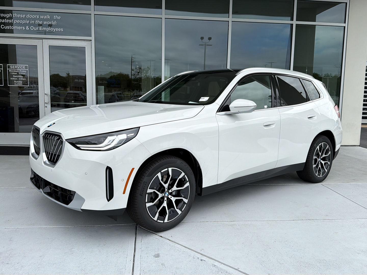 2026 BMW X3 30 XDRIVE's photo