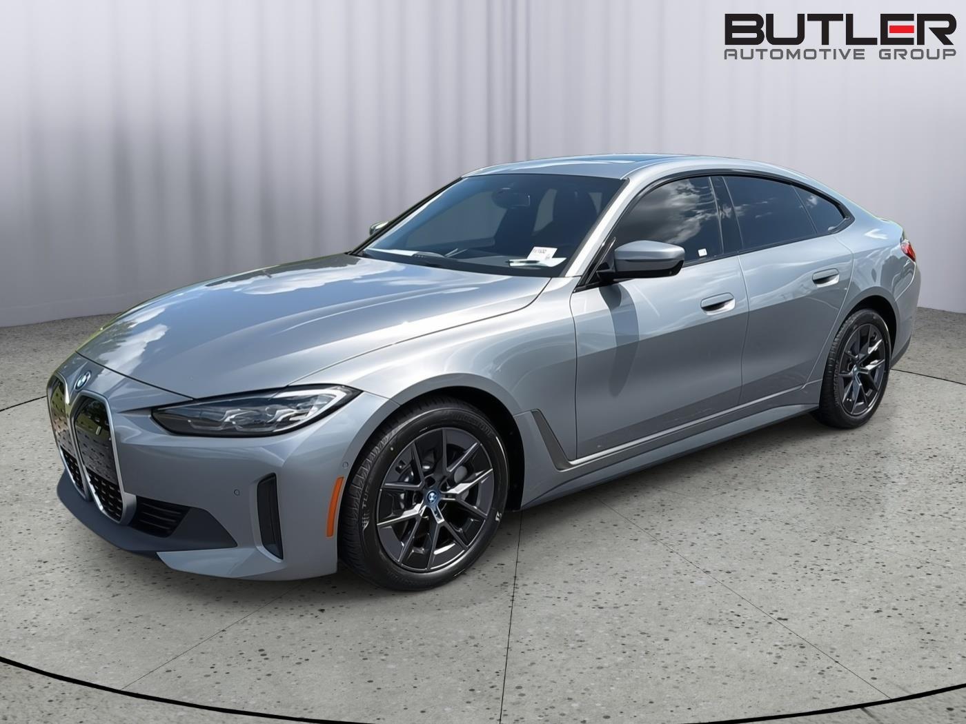 2023 BMW i4