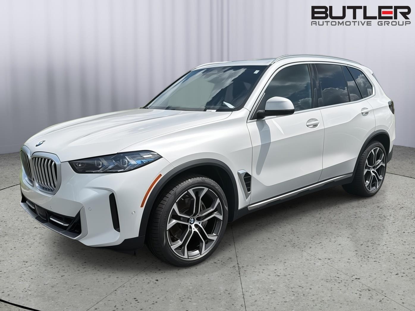 2025 BMW X5 SUV 