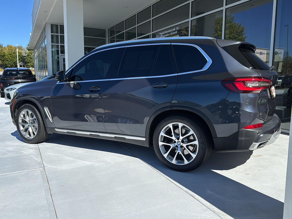 Used 2021 BMW X5 sDrive40i SUV