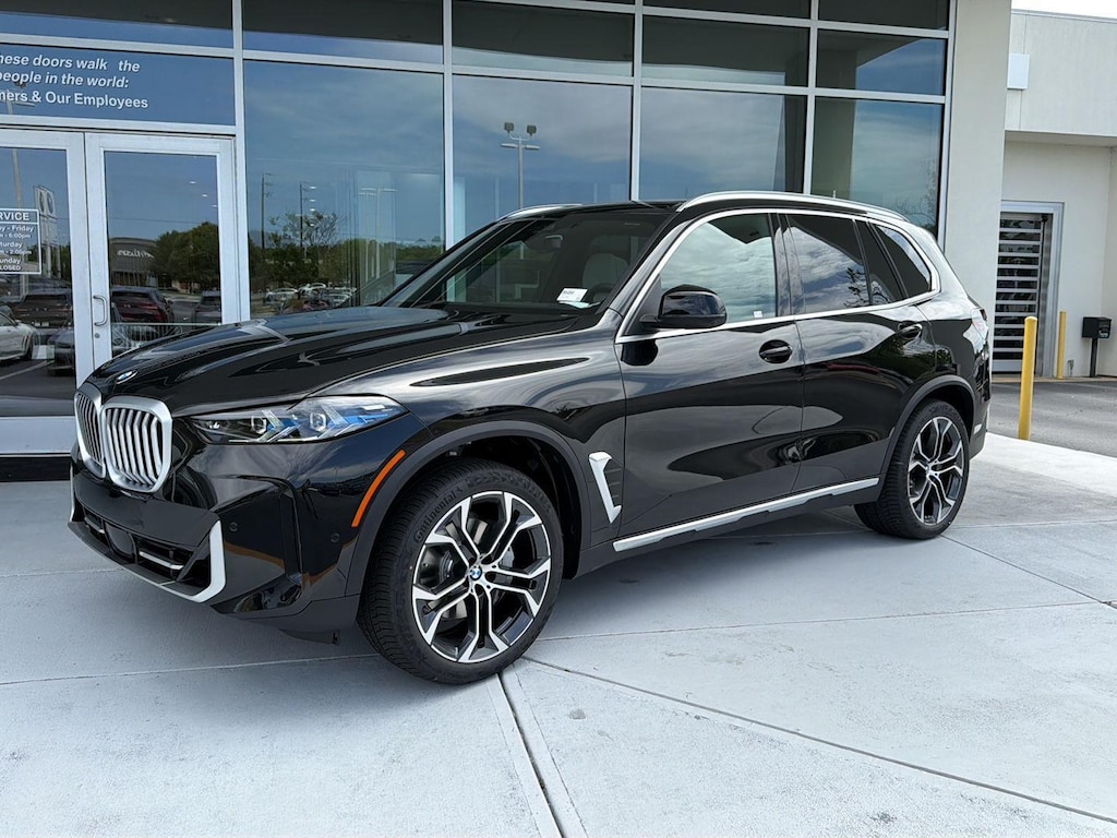 New 2026 BMW X5 sDrive40i SUV