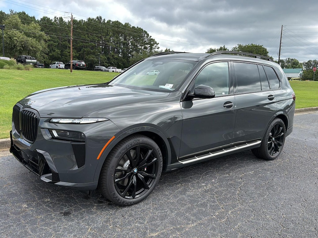 New 2027 BMW X7 xDrive40i SUV