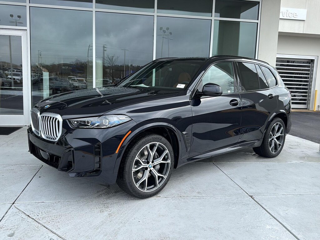 New 2026 BMW X5 sDrive40i SUV