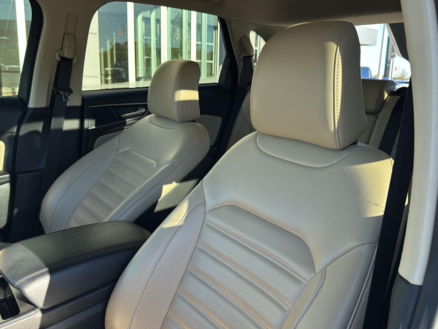 2022 Ford Edge SEL - Photo 27