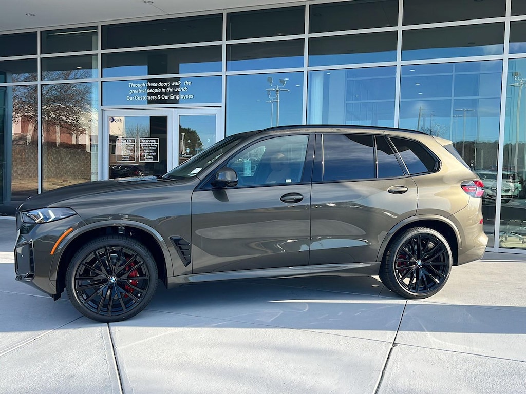 New 2026 BMW X5 sDrive40i SUV